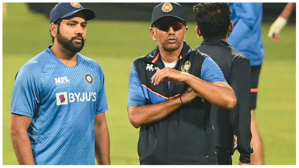 2) Rahul Dravid with Rohit Sharma