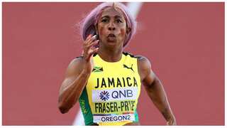 World Championships: Sprinter Shelly Ann-Fraser-Pryce sails into the final of women's 200m