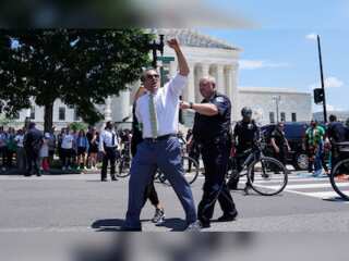 US: At least 34 arrested near Capitol Hill at a pro-abortion rally