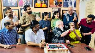 'Rocketry The Nambi Effect': R Madhavan celebrates the movie's success at Nambi Narayanan's house