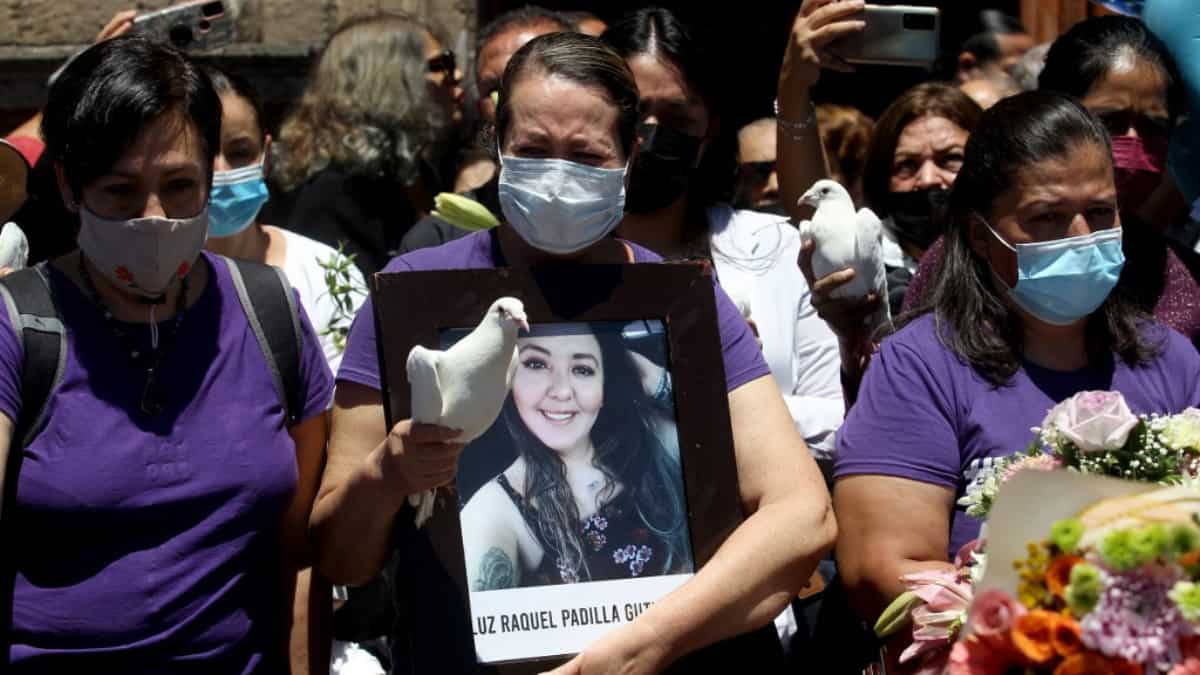 Luz Raquel Padilla: Mexican activists demand justice for mother of autistic boy after she was set on fire Luz Raquel Padilla: Mexican activists demand justice for mother of autistic boy after she was set on fire