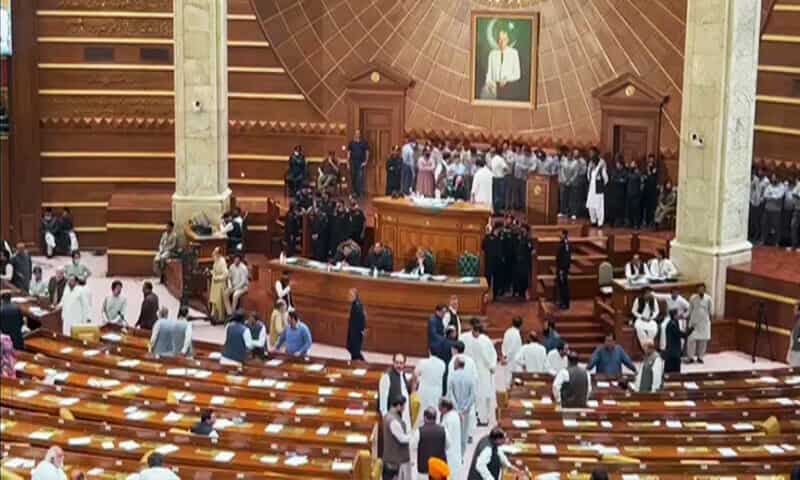 Pak: Hamza Shahbaz re-elected as Punjab CM, another big setback for Imran Khan