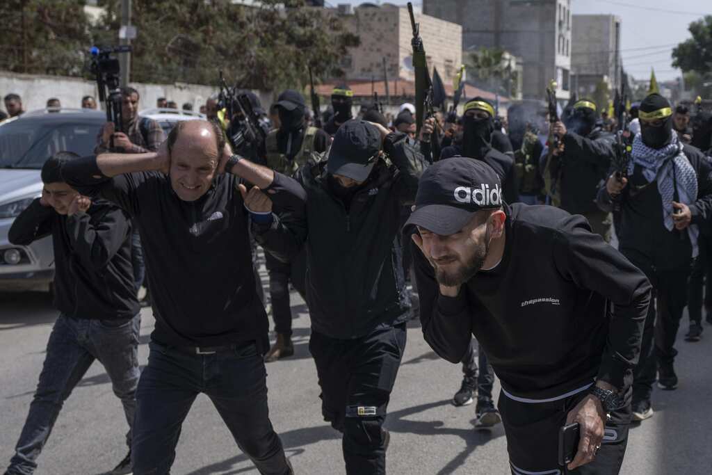 Israeli operation in West Bank: 2 Palestinians killed in raids