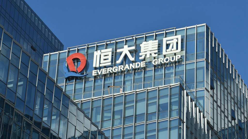 China: Two senior Evergrande officials step down after loan-diverting probe