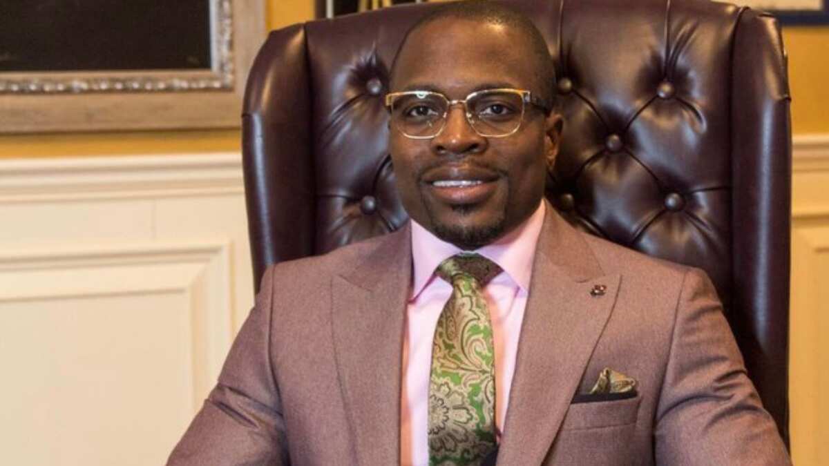 Watch: Armed robbers steal $1 million in jewellery from flashy New York preacher during his online sermon