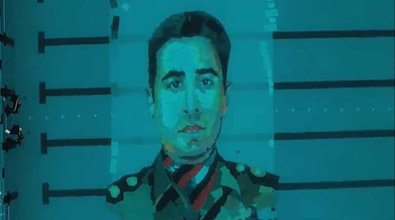 Largest underwater portrait of Kargil War Hero Capt Vikram Batra - WATCH