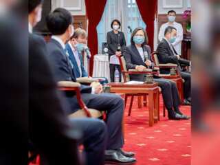 Japan and Taiwan talk over regional security