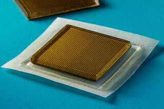 This miniature-sized ultrasound patch can image internal organs