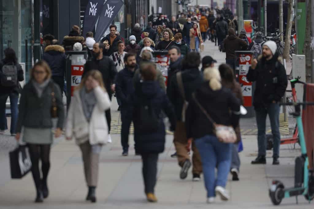 Germany: High energy, food costs drag consumer confidence down