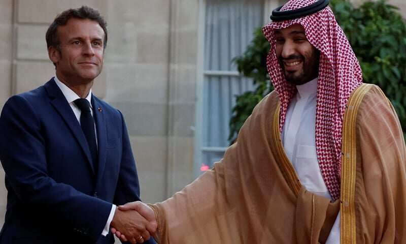 French President Macron warmly welcomed Saudi Crown Prince MBS for talks in Paris