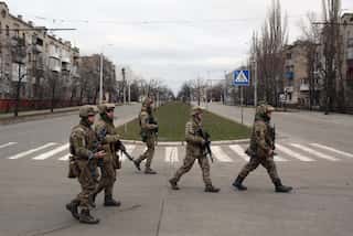 Horrific video shows Russian soldiers castrating Ukrainian prisoner of war