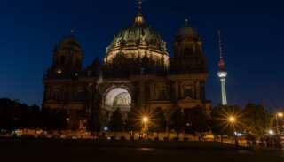 Germany: Berlin dims lights of monumental buildings to conserve energy