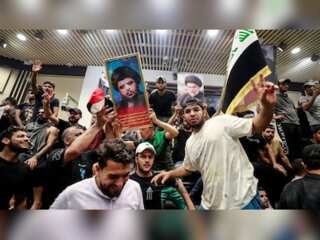 Iraq Political Crisis: Al-Sadr supporters enter Baghdad's green zone