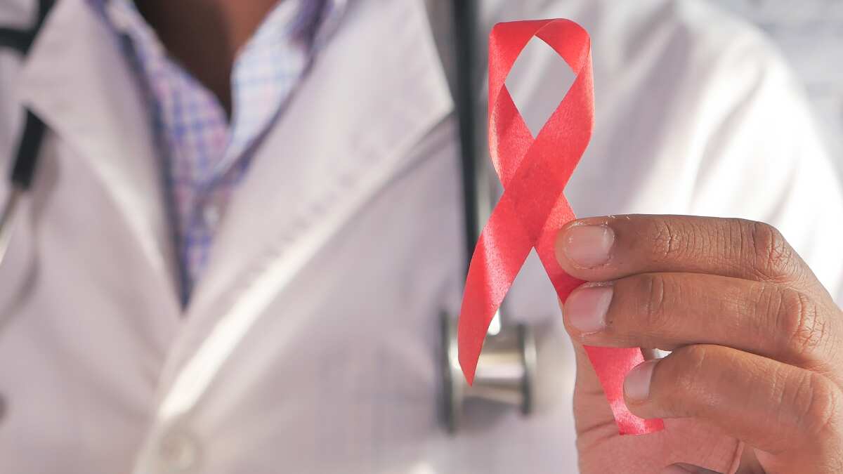 Nearly 4,000 people worldwide acquire HIV infection every day: UN ...