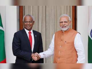 Maldives President in India to strengthen bilateral ties | India & Maldives exchange MoUs
