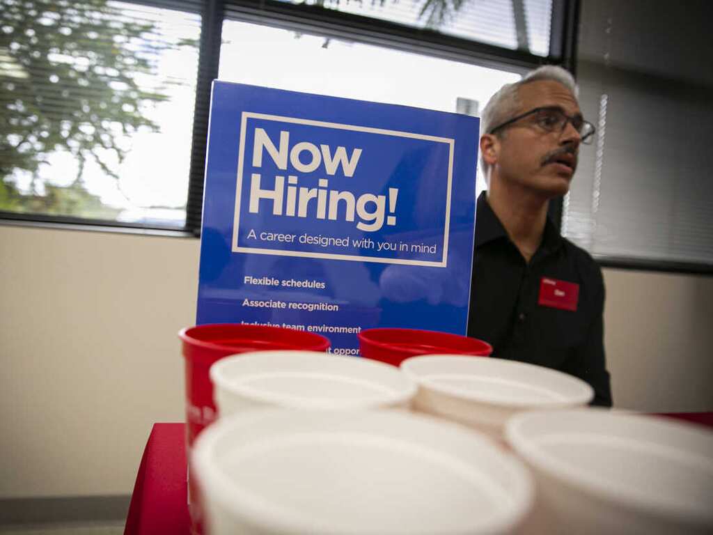 US job openings at nine-month low