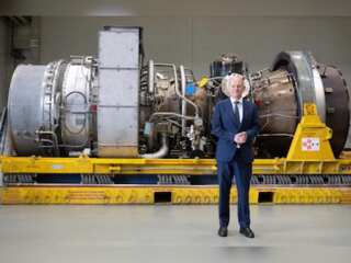 German chancellor Olaf Scholz inspects Nord stream turbine, accuses Russia for delaying delivery