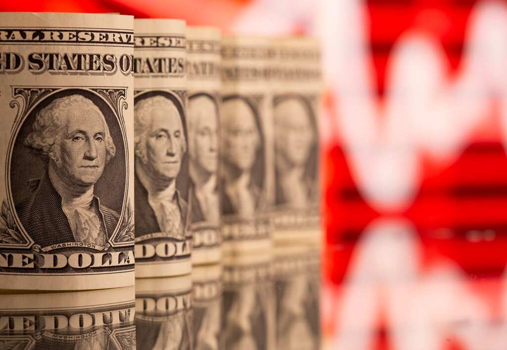 Dollar surges reversing previous two-week trend as Fed officials anticipate further rate hikes