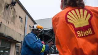 Shell staff benefits from soaring energy bills