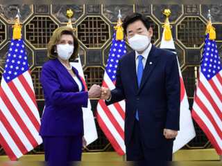 US House Speaker Nancy Pelosi meets South Korean leaders