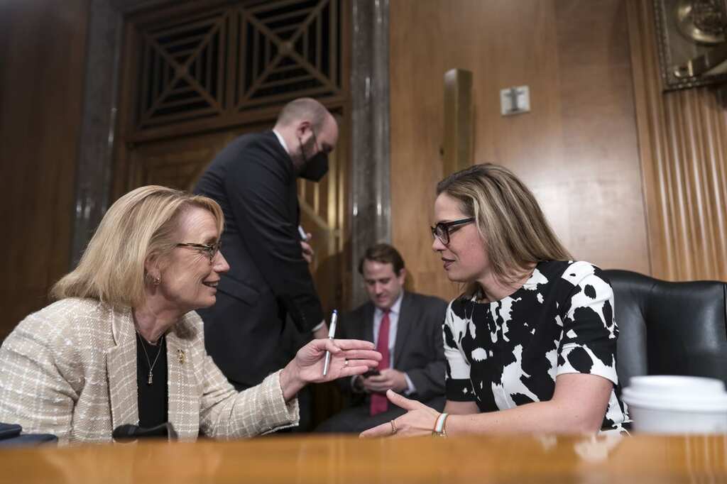 US: Democrats agree to last-minute changes to economic bill