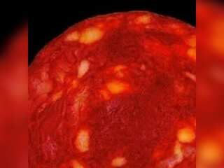 Scientist posts picture of sausage as a star claiming to be taken from James Webb telescope