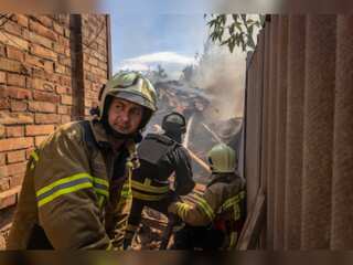 Russia-Ukraine war: UN nuclear watchdog calls for end to military action near plant