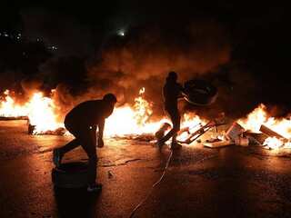 Israel-Palestine latest updates: Ceasefire in Gaza comes into force