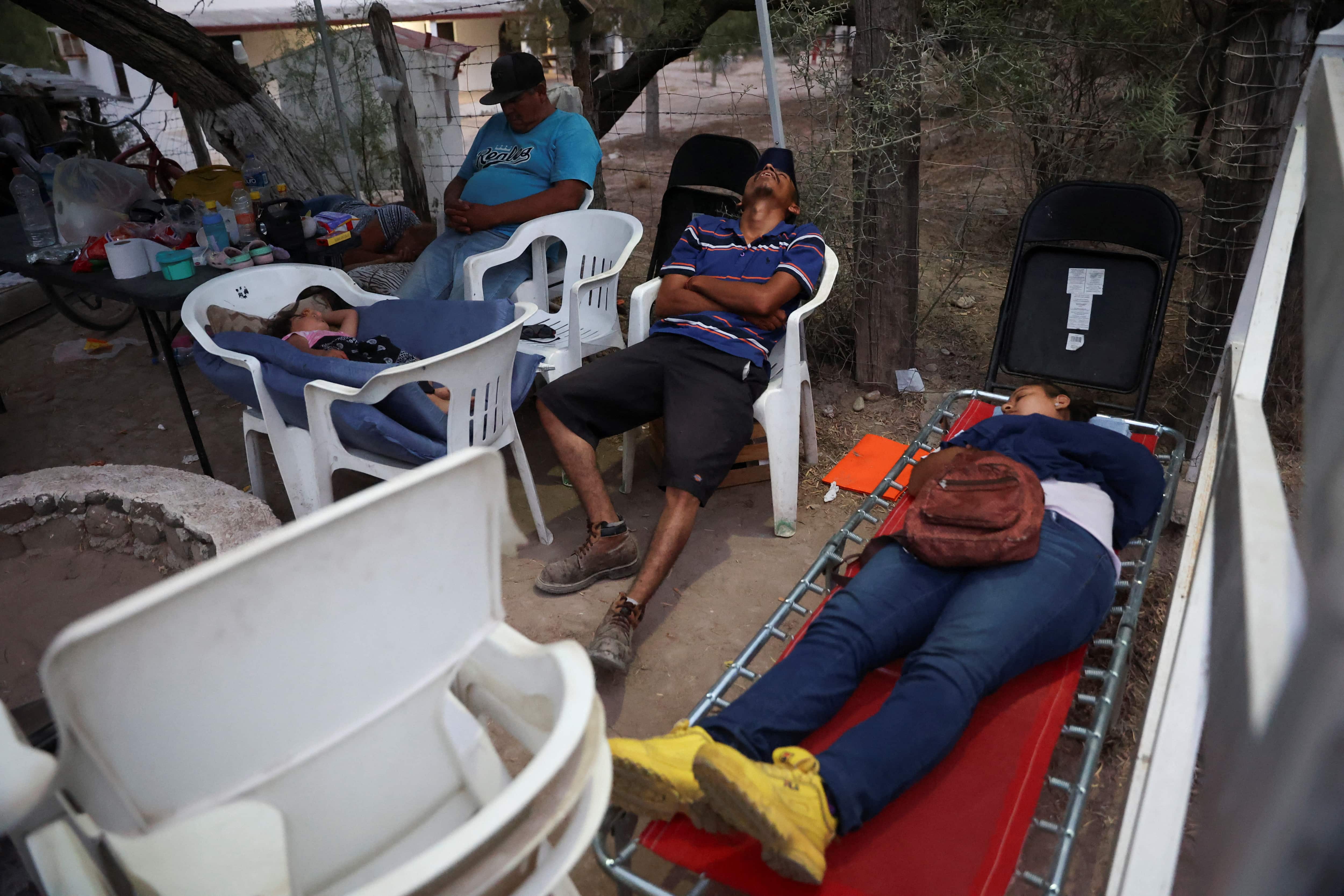 Efforts to rescue Mexico's trapped miners