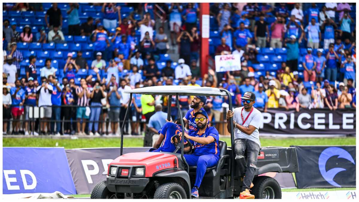 WATCH: Rohit Sharma gives inspiring speech after India end West Indies tour with 4-1 win in T20Is WATCH: Rohit Sharma gives inspiring speech after India end West Indies tour with 4-1 win in T20Is