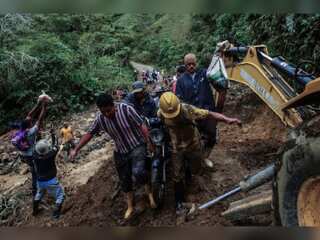 WION Climate Tracker | La Garcia river overflows; residential areas battle mudslides