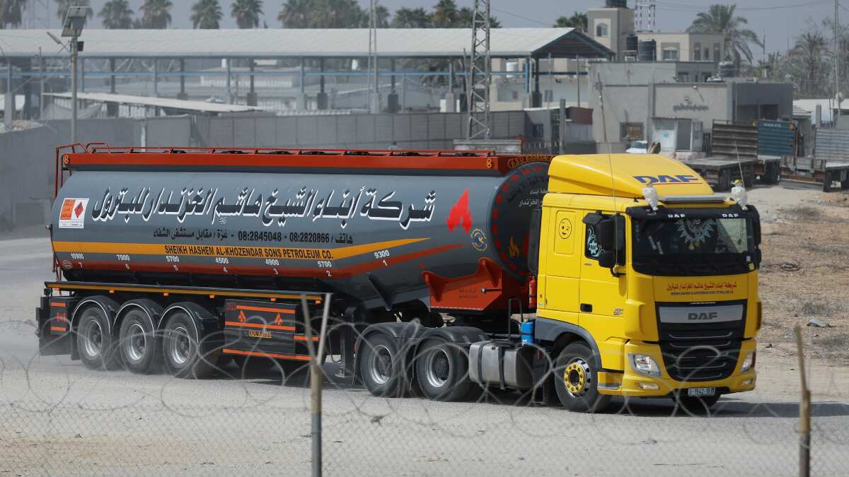 Israel re-opens Gaza crossings after declaring truce with Palestine Israel re-opens Gaza crossings after declaring truce with Palestine