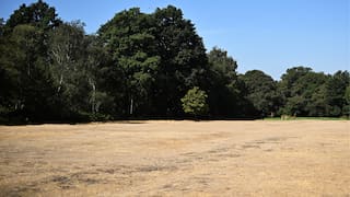 UK issues new amber heat warning for England and Wales