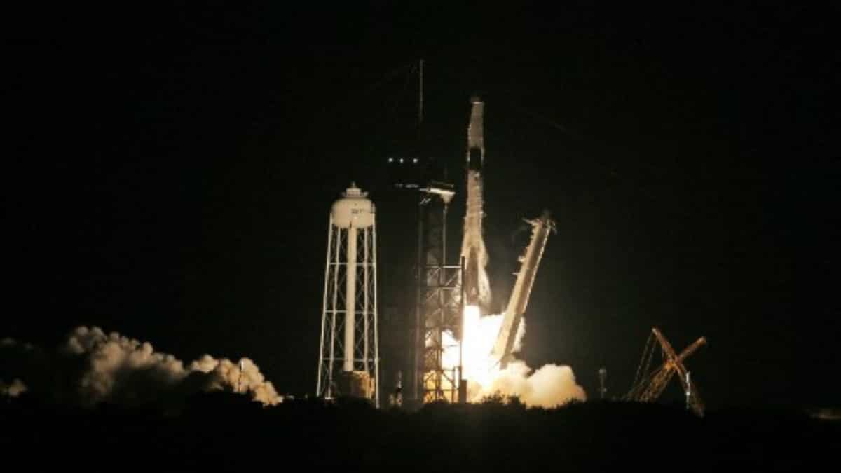 SpaceX launches Falcon 9 with 52 Starlink satellites, what’s Musk’s motive? SpaceX launches Falcon 9 with 52 Starlink satellites, what’s Musk’s motive?