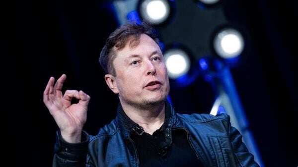 Elon Musk sells nearly $7bn in Tesla shares