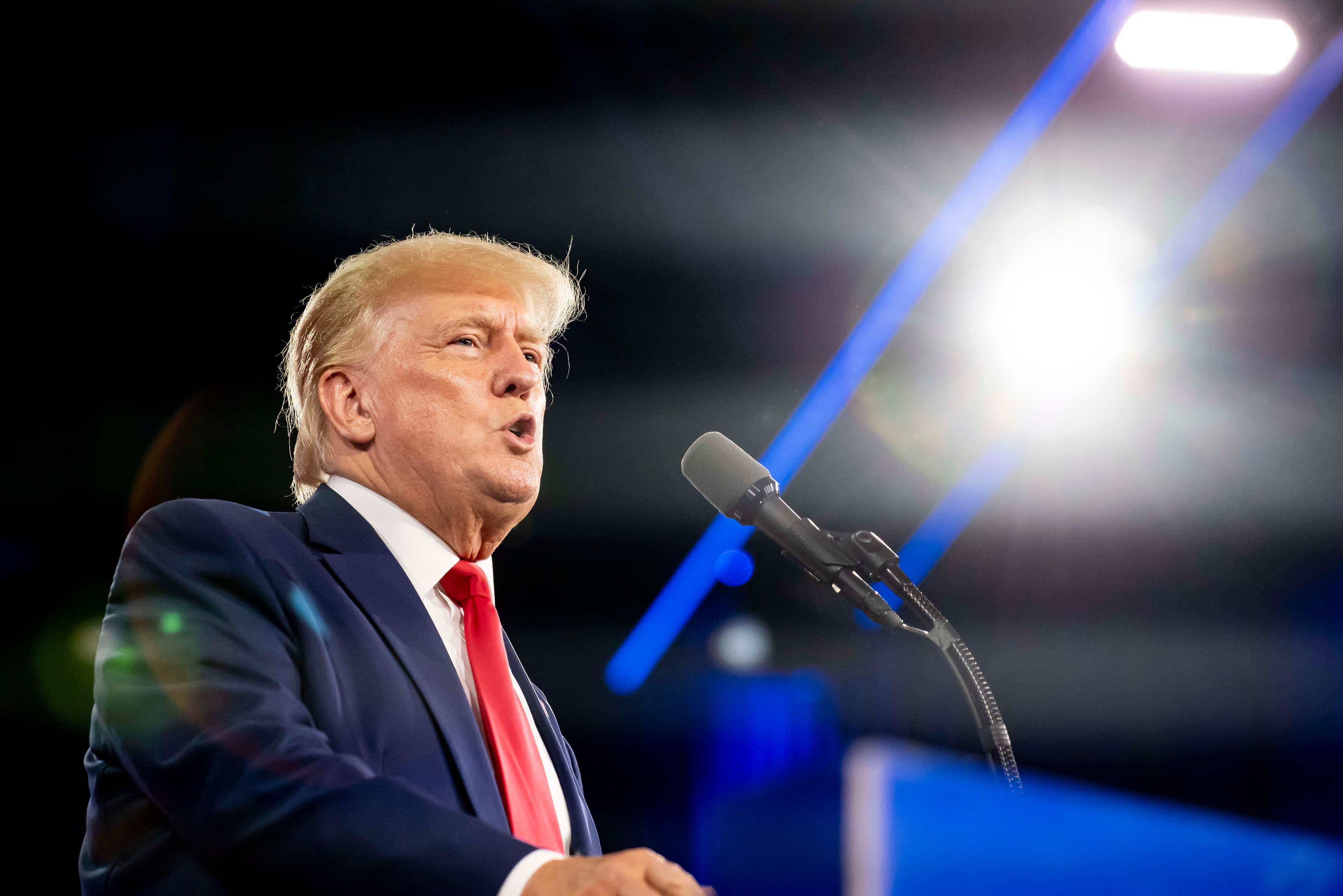 Donald Trump invokes the Fifth Amendment, refuses to answer questions in NY investigation