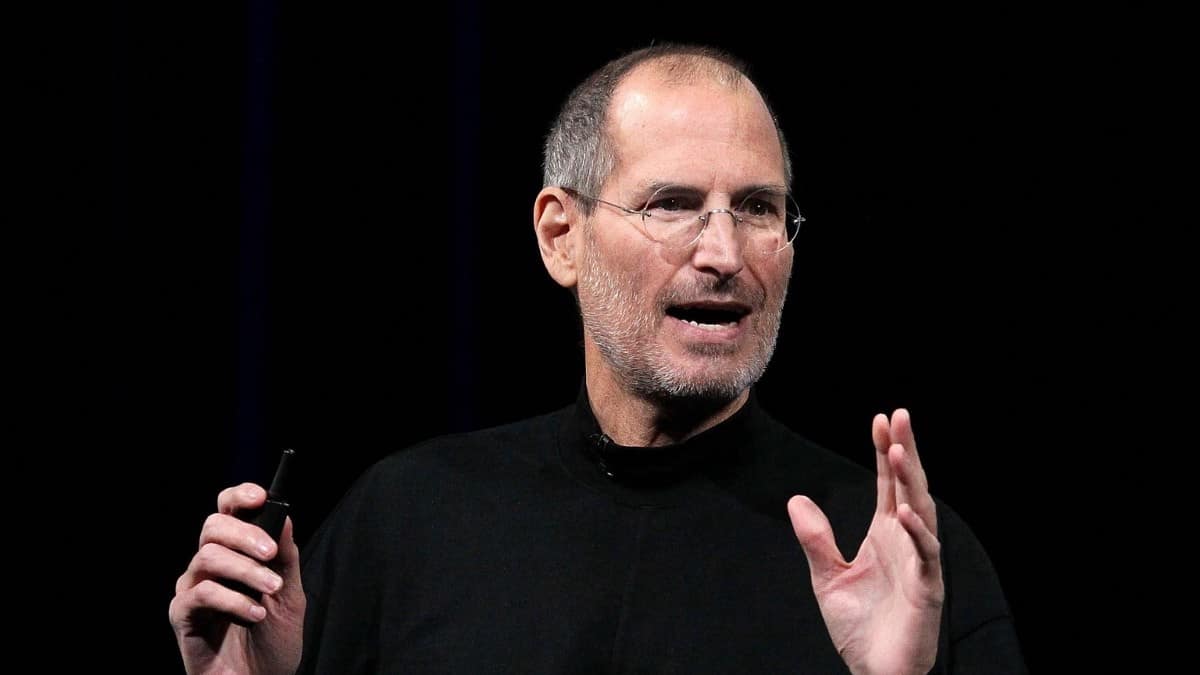 Issey Miyake's friendship with Steve Jobs.
