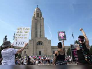 Terminated pregnancy at 24 weeks, Nebraska teen and mother charged for abortion