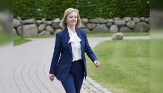 Sturgeon: Truss asked 'how to get into Vogue'