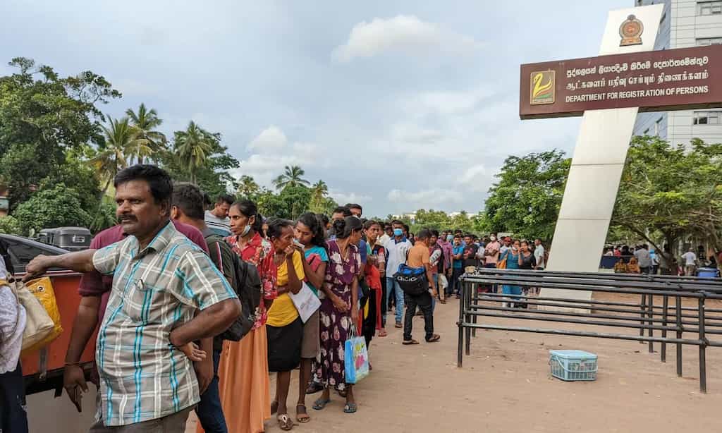 Sri Lanka asylum seekers detained by navy