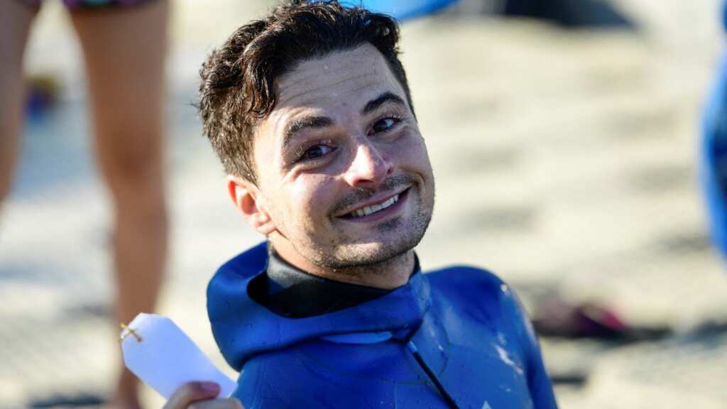Watch | French freediver Arnaud Jerald breaks world record by using bi-fins