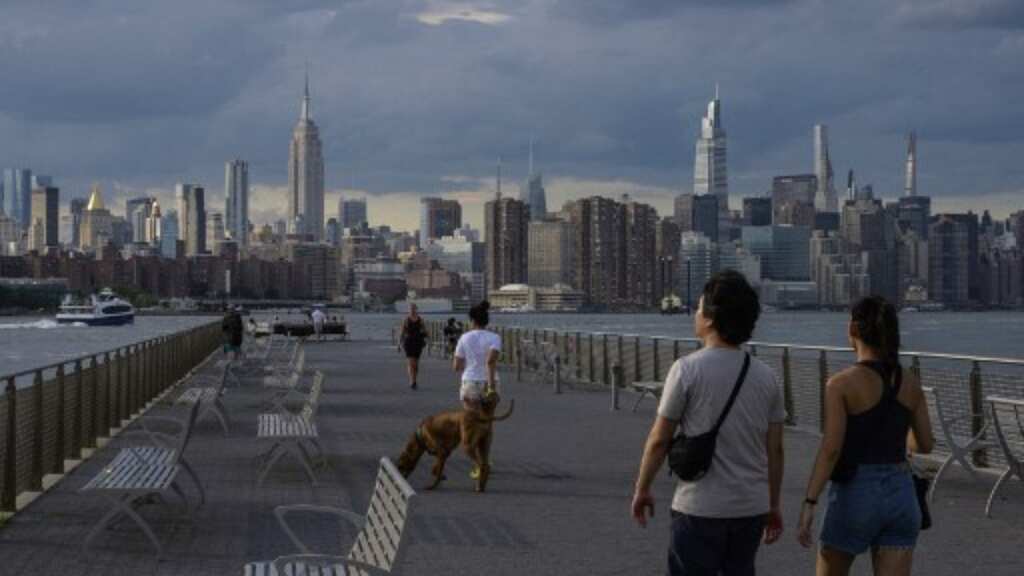 New Yorkers face record-high rent as the housing market recovers from COVID-19 pandemic