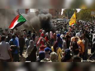 Sudanese demand return of civilian rule, better living conditions
