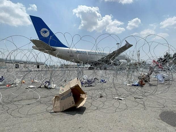 Reports: Taliban have permanently banned women flight attendants