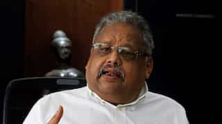 Big Bull Rakesh Jhunjhunwala no more, with $5.8 billion net worth, was no. 36 in India's 100 rich list