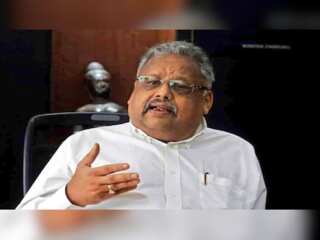 Businessmen and politicians express condolences on Rakesh Jhunjhunwal's demise