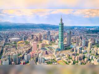 Taiwan: After Nancy Pelosi, congressional delegation visits Taiwan