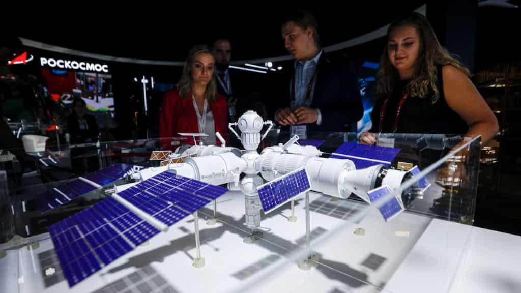 Roscosmos unveils model of new space station after announcing departure from International Space Station