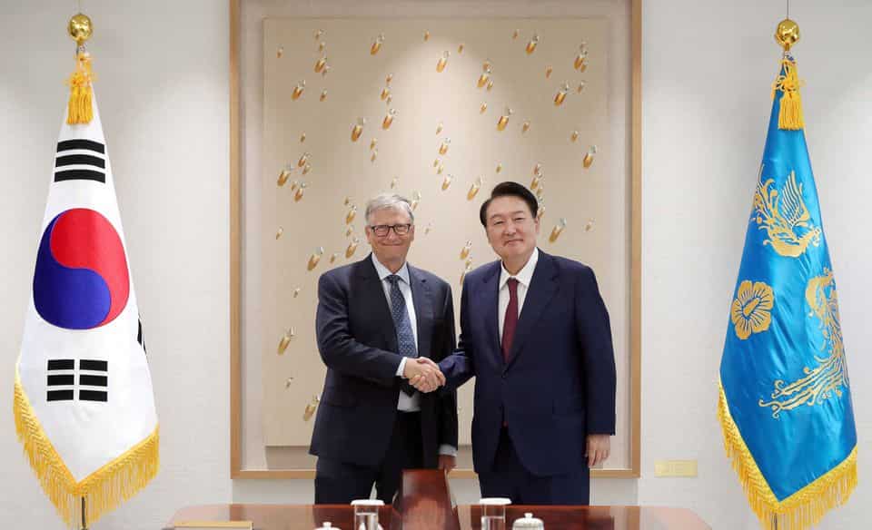 Bill Gates calls on South Korea to expand its support for global health Bill Gates calls on South Korea to expand its support for global health