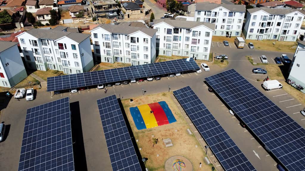 WION Climate Tracker | South Africa's rich power their homes with solar panels